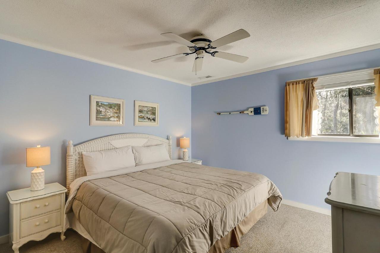 Golf View Two Bedroom With K Q And Fold Out Couch Bikes & Beach Gear Included Hilton Head Island Exterior photo
